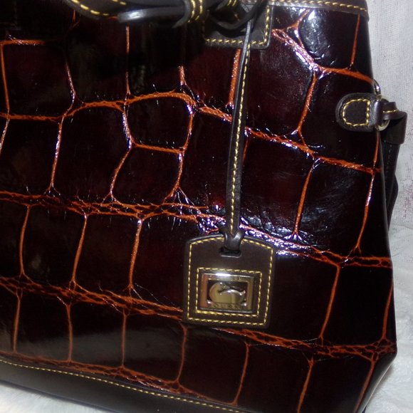 NWT Dooney & Bourke Embossed Leather Double Strap Tassle Shopper -Cognac - Picture 15 of 16